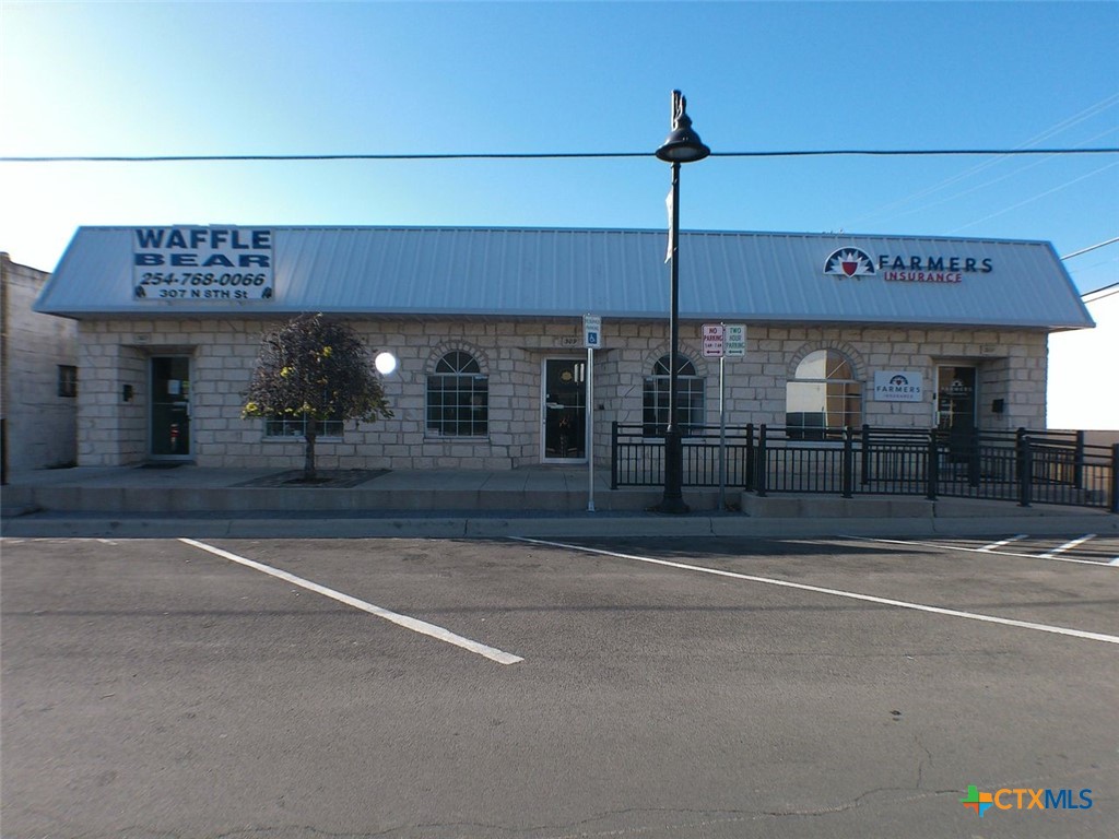 Photo 1 of 1 — 307 N 8th Street, Killeen, TX 76541