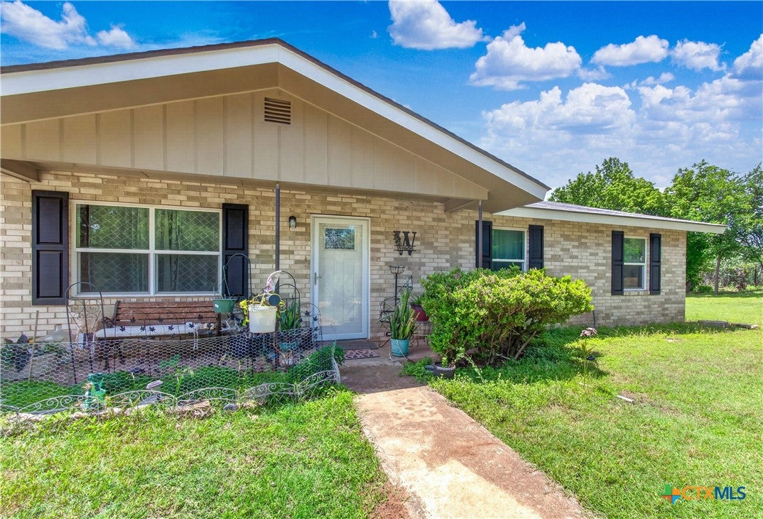 461 Shortys Lane
