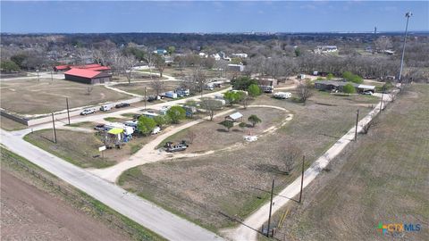 501, 505, 509 Lakeview Trail McQueeney TX 78123