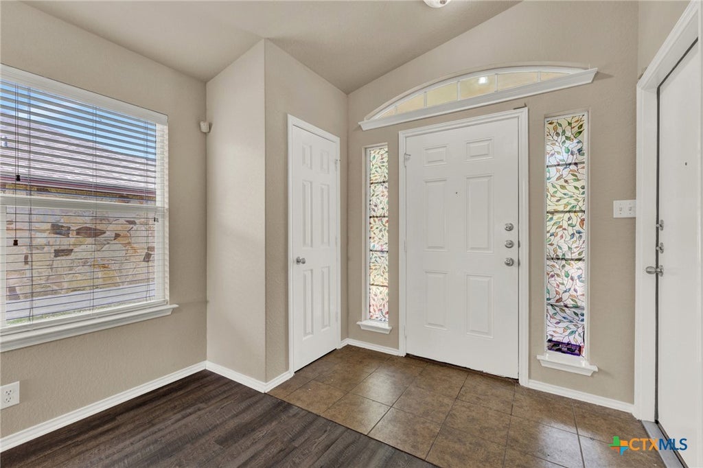 Photo of 566 Briggs Drive, New Braunfels, TX 78130 (MLS # 627700)