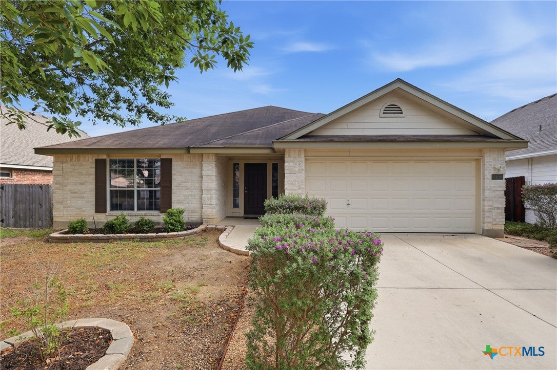 Photo 1 of 37 — 2414 Dove Crossing Drive, New Braunfels, TX 78130