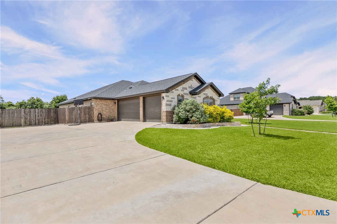 5360 Cowman Drive