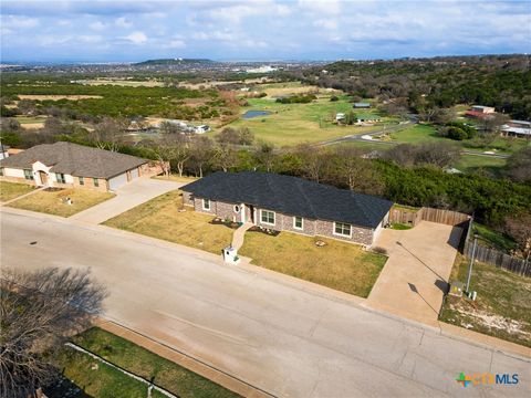 Photo of 522 Skyline Drive, Copperas Cove, TX 76522 (MLS # 607175)