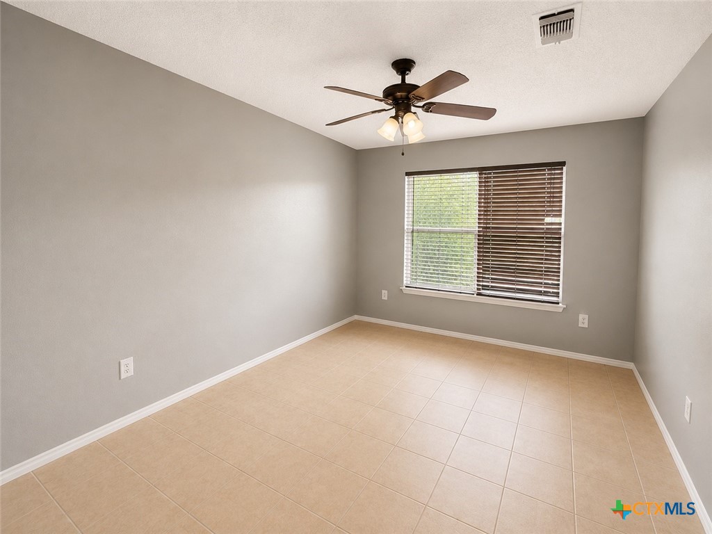 2204 Hemlock Drive
