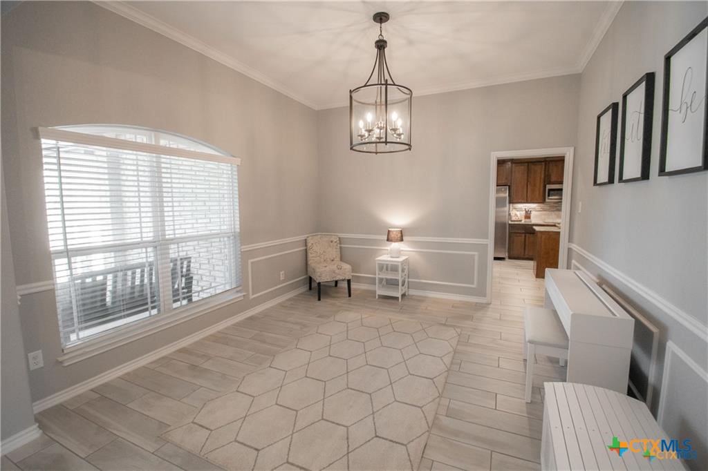 6101 Cordillera Drive