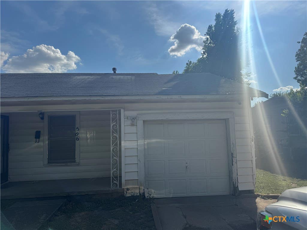 Photo of 506 Kern Road, Killeen, TX 76541 (MLS # 623189)