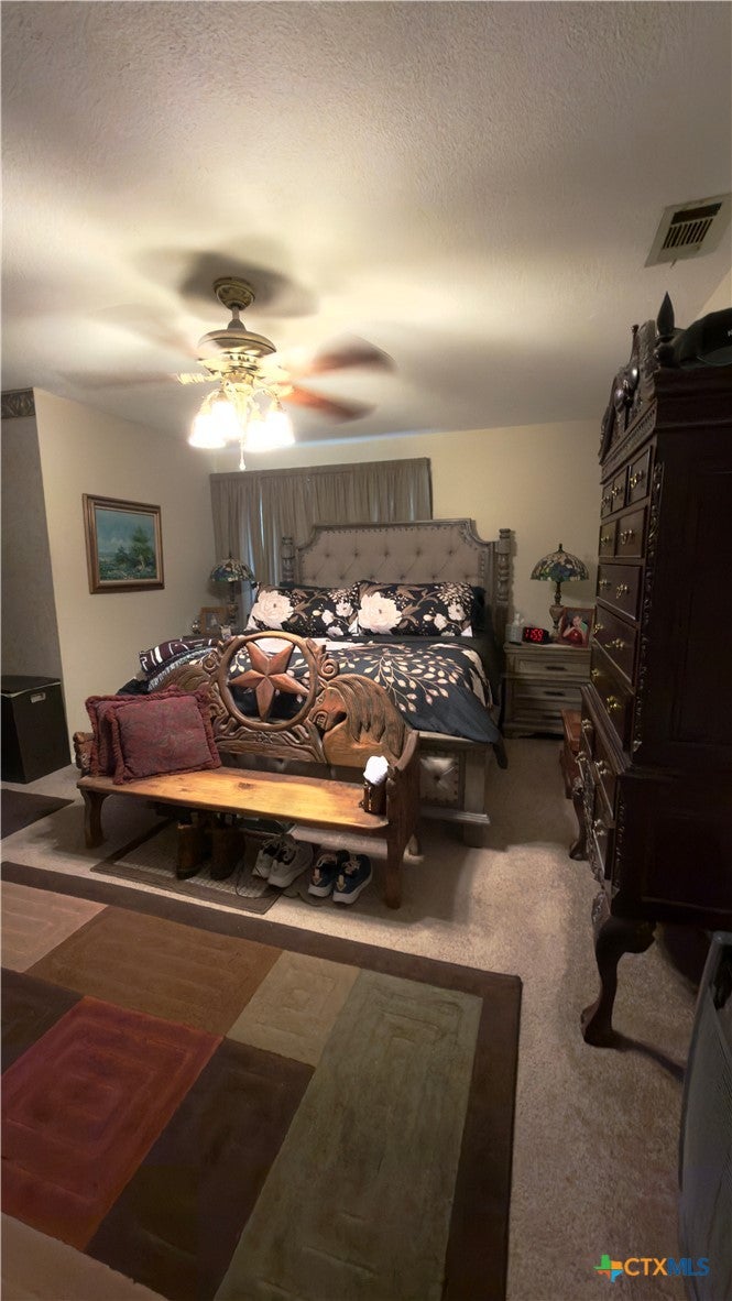 4000 Hickory Road 10