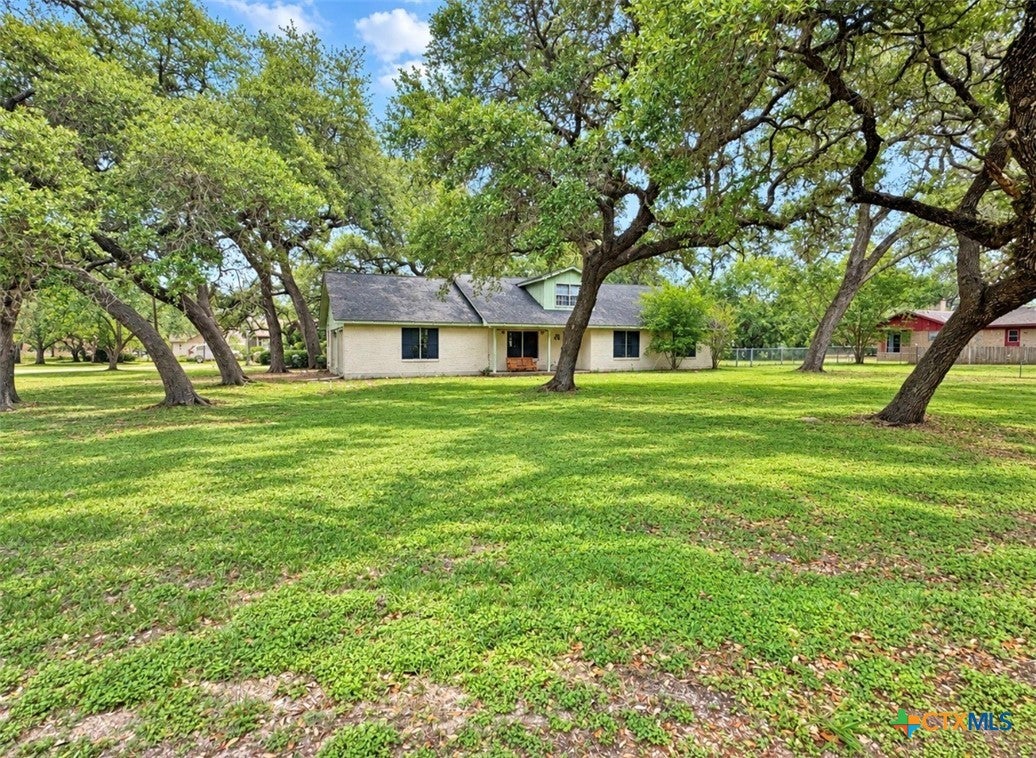 406 Royal Oak Drive