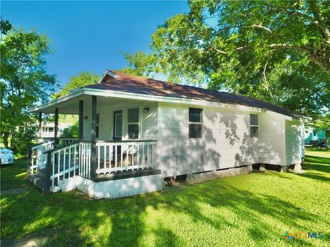 A home in Edna