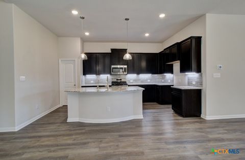 Photo of 1724 Heritage Maples, New Braunfels, TX 78132 (MLS # 599982)