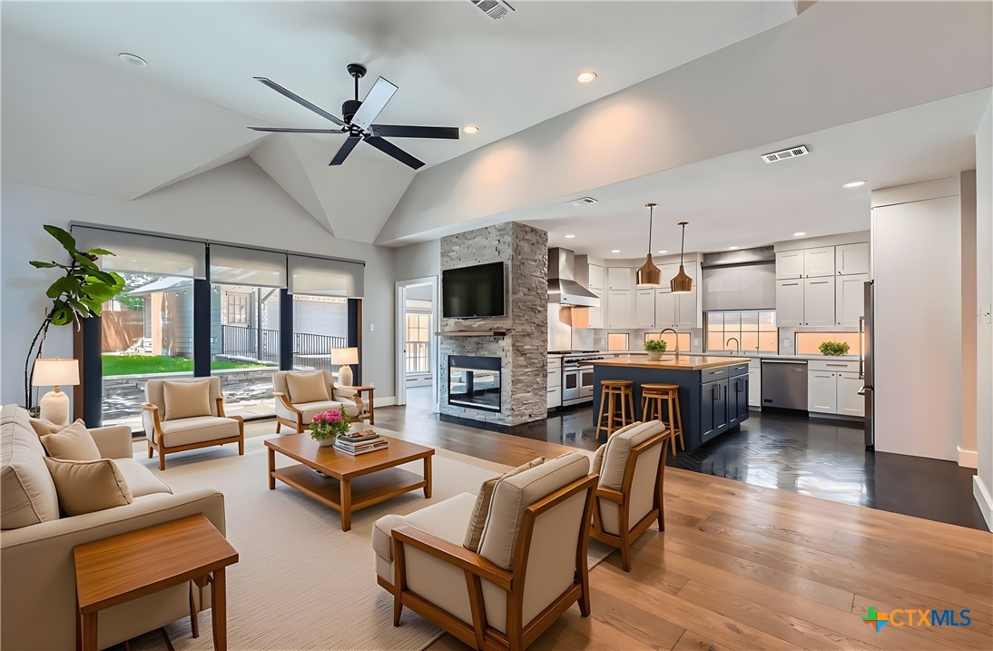 6110 Blanco River Pass