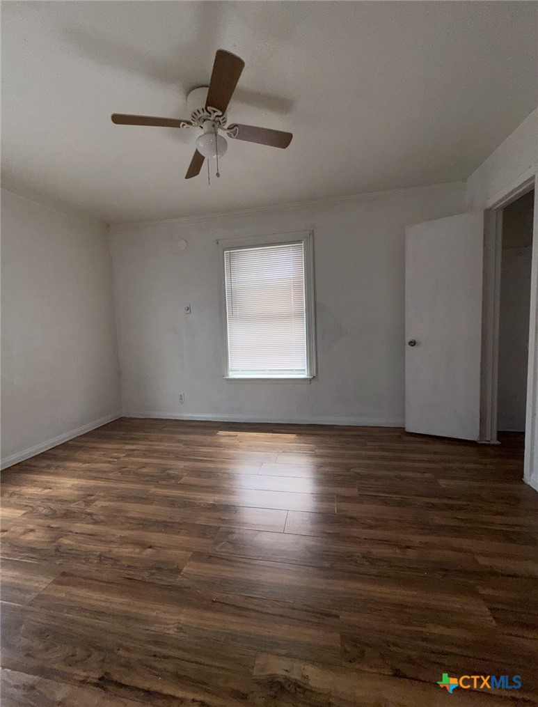 405 W AVENUE E Branch