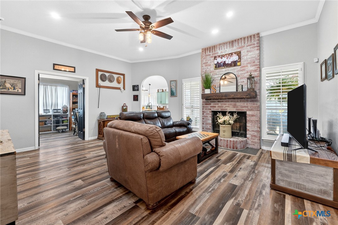 1507 Joe Morse Drive