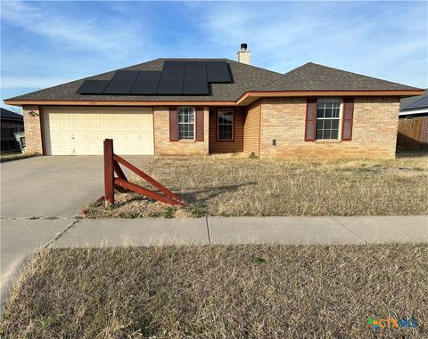 Photo of 1805 Sandstone Drive, Killeen, TX 76549 (MLS # 605946)