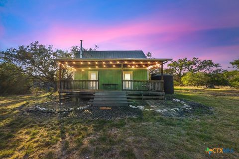 Photo of 900 Summit Pass, San Marcos, TX 78666 (MLS # 608746)