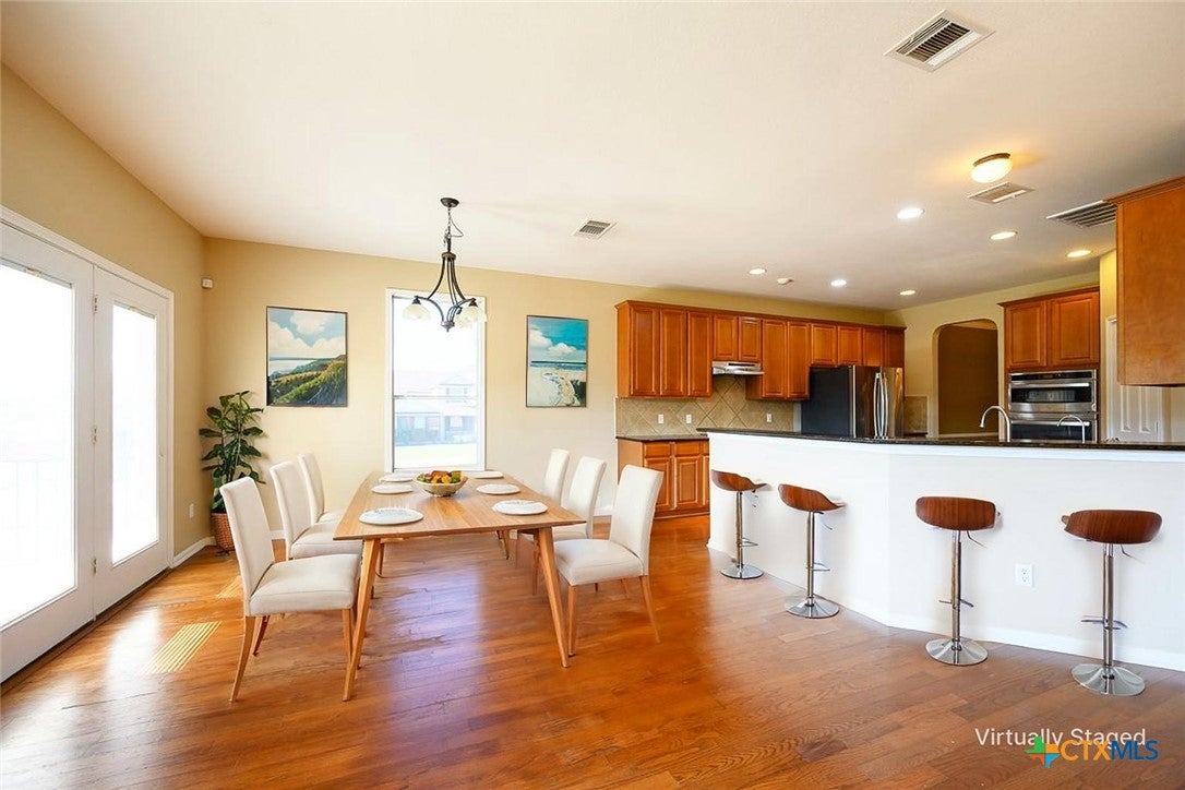 2001 Blue Heron Lane