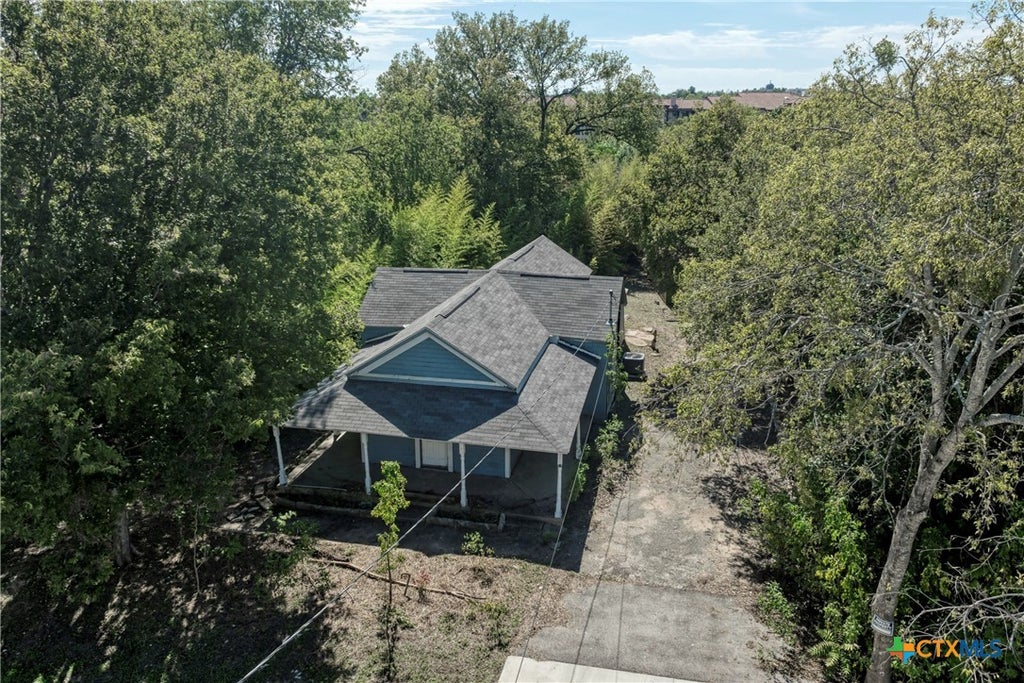 Photo of 104 E Morrow Street, Georgetown, TX 78626 (MLS # 627220)