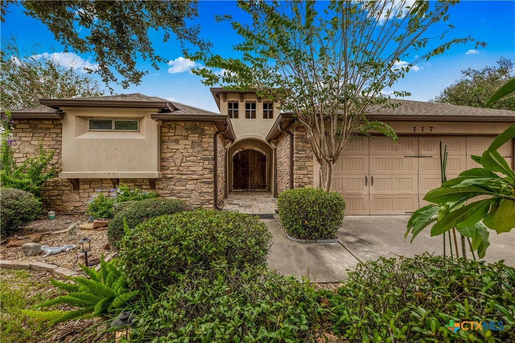Photo of 117 San Polo Court, Victoria, TX 77904 (MLS # 625480)