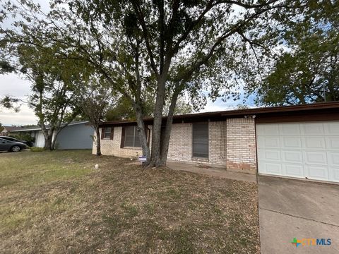 Photo of 1811 Janis Drive, Killeen, TX 76549 (MLS # 607465)