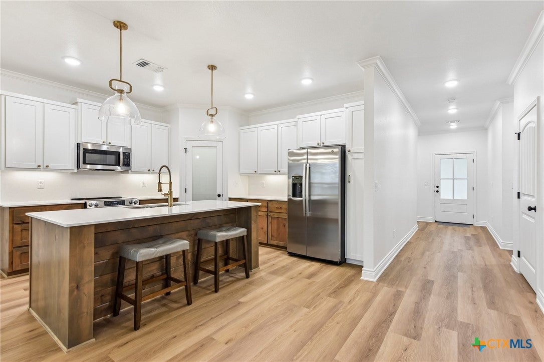 1718 Paint Horse Trail