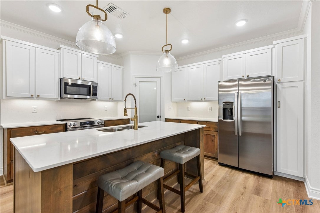 1718 Paint Horse Trail