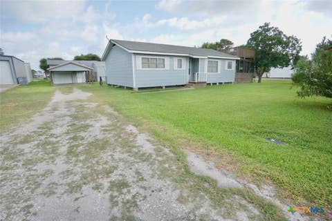 Photo of 902 W Monroe Avenue, Port OConnor, TX 77982 (MLS # 621397)