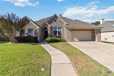 Photo of 1716 Oak Wind, New Braunfels, TX 78132 (MLS # 596844)