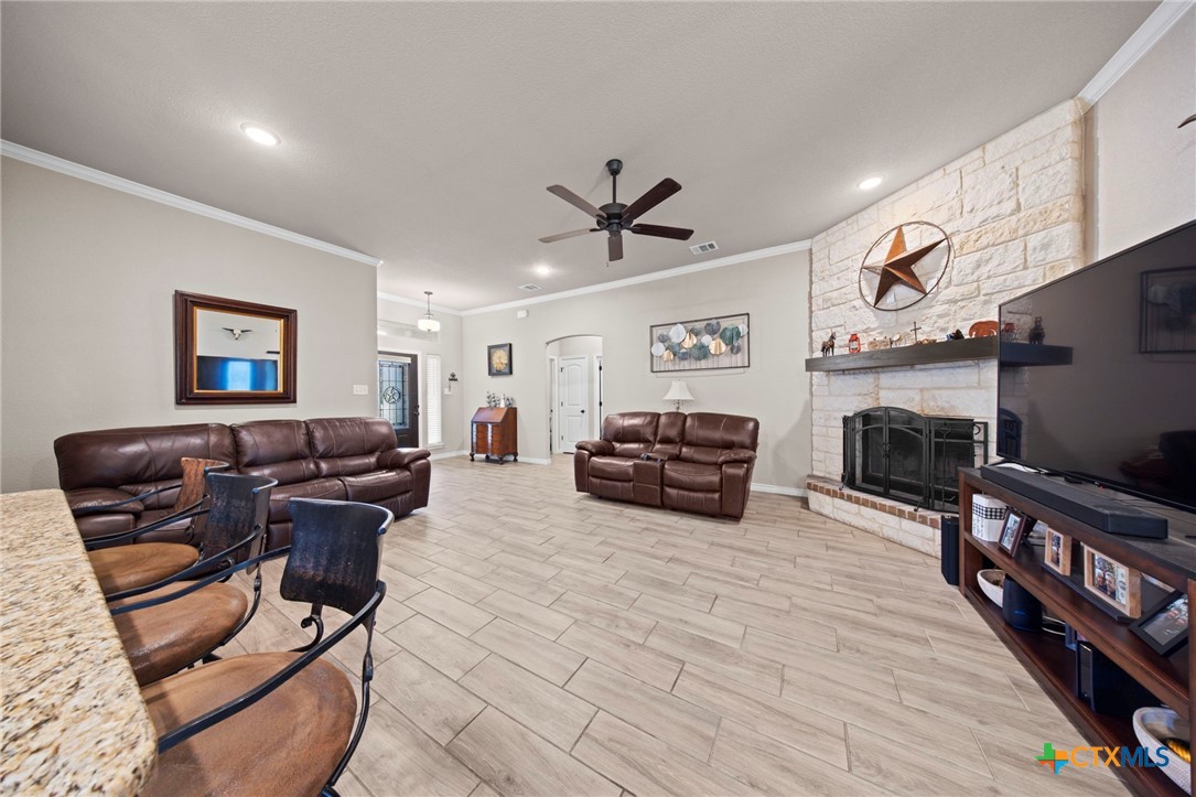 3322 Victoria Meadow Drive