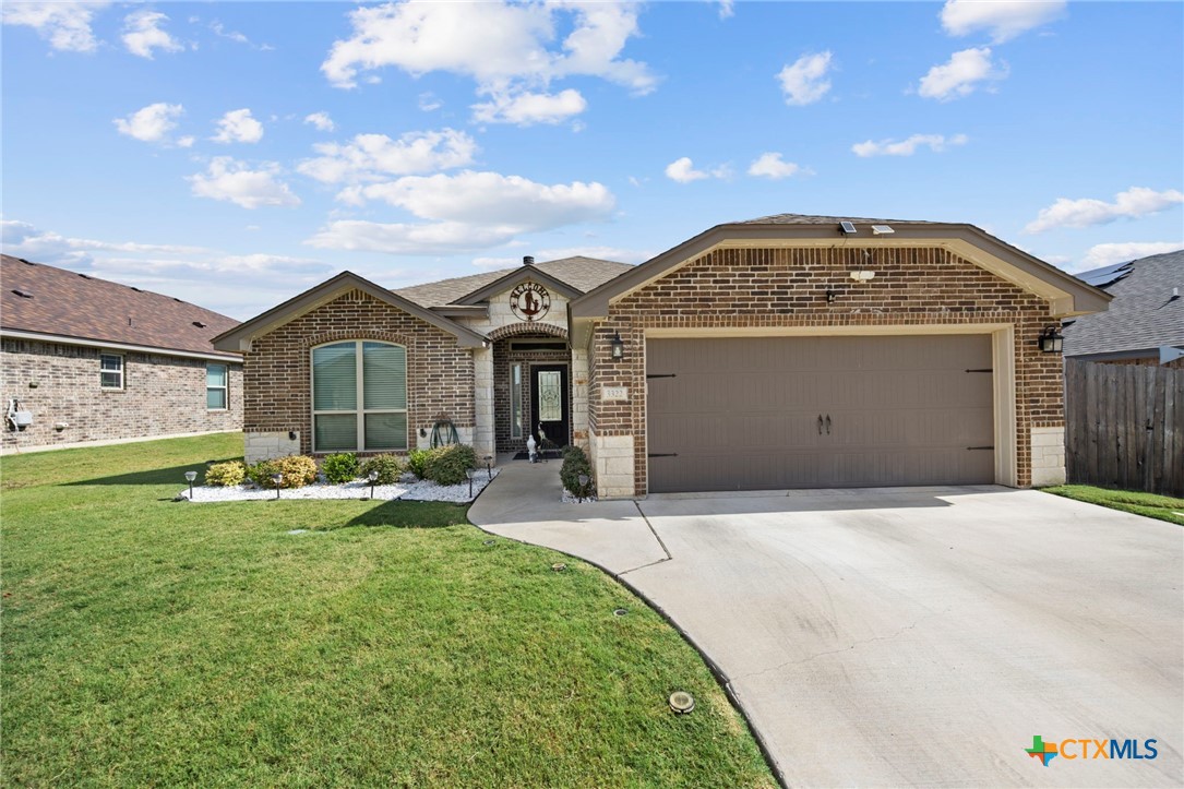 3322 Victoria Meadow Drive