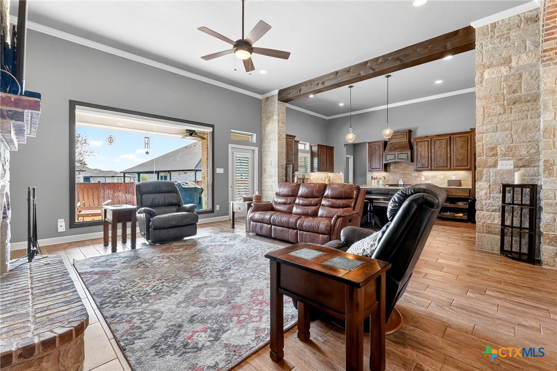 2041 Bella Vita Drive