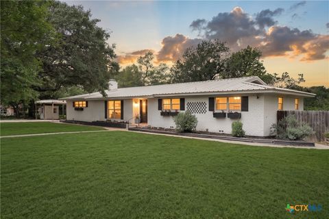Photo of 4800 Lantana Road, Belton, TX 76513 (MLS # 612600)