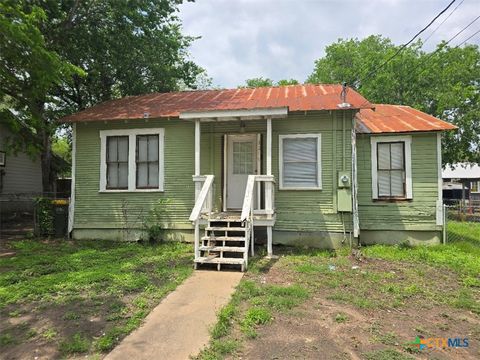 Photo of 1219 Saint Michael Street, Gonzales, TX 78629 (MLS # 612783)