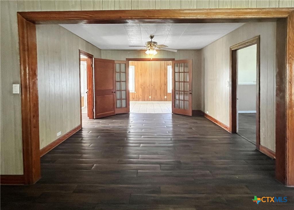 1915 & 1925 S Wall Street