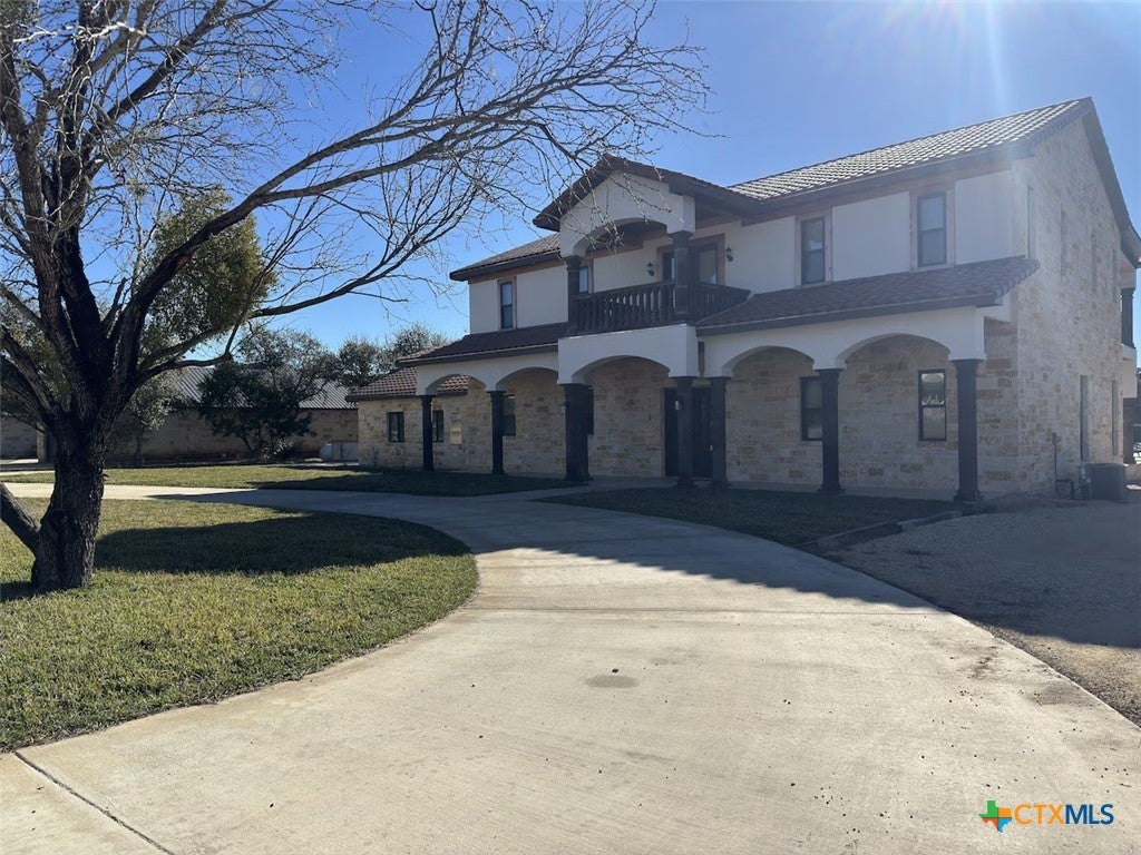 Photo of 1747 Mountain Valley Drive DR, Concan, TX 78838 (MLS # 627630)