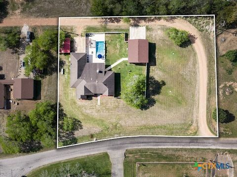 Photo of 602 Basswood Street, Victoria, TX 77904 (MLS # 608346)
