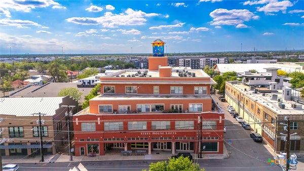 1401 S FLORES ST APT 305, SAN ANTONIO, TX 78204 - Image 1bf72a7577f4cae2a1393b5c76ff08d0/3175614541