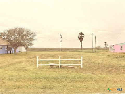 1116 S Ocean Drive Port Lavaca TX 77979