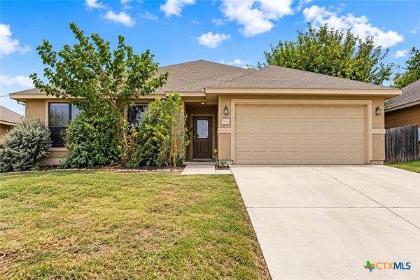 2015 SUNGATE DR, NEW BRAUNFELS, TX 78130 - Image 1c1f5bc84d6f9e0836a3cb218bbb4337/1618515787
