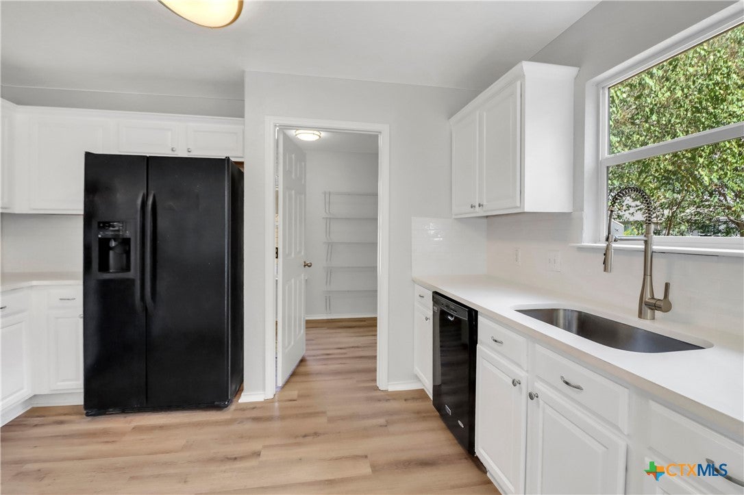 2165 Alton Loop