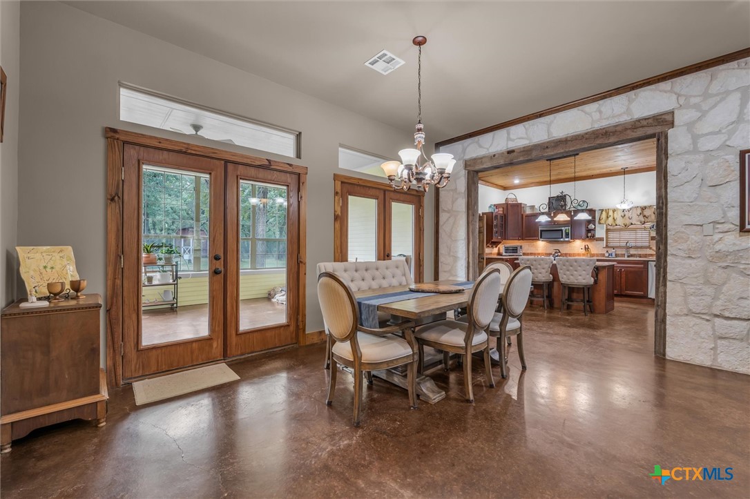 831 County Road 2200