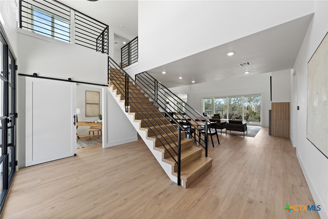 238 Glenview Circle