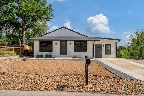 Photo of 594 E South Street, New Braunfels, TX 78130 (MLS # 585502)