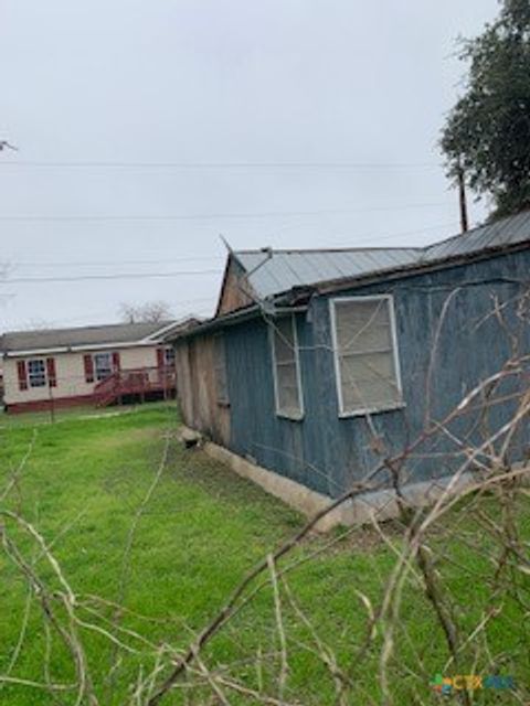 A home in Gonzales