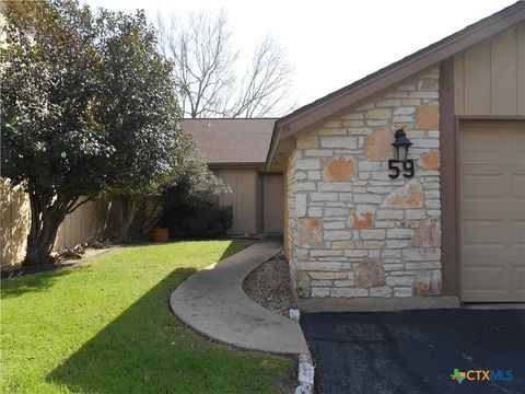 A home in Lago Vista