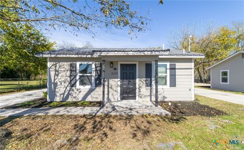 620 E 6th Avenue Belton TX 76513