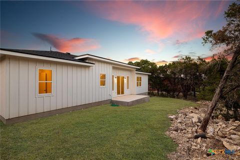 A home in Canyon Lake