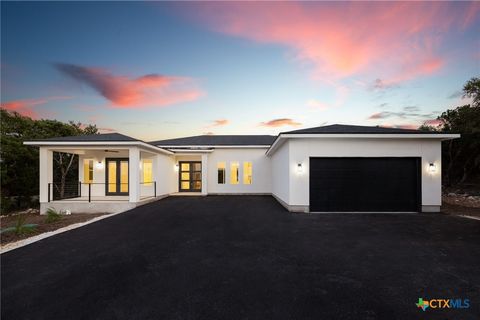 A home in Canyon Lake