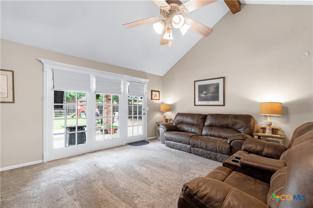 1600 Stagecoach Circle
