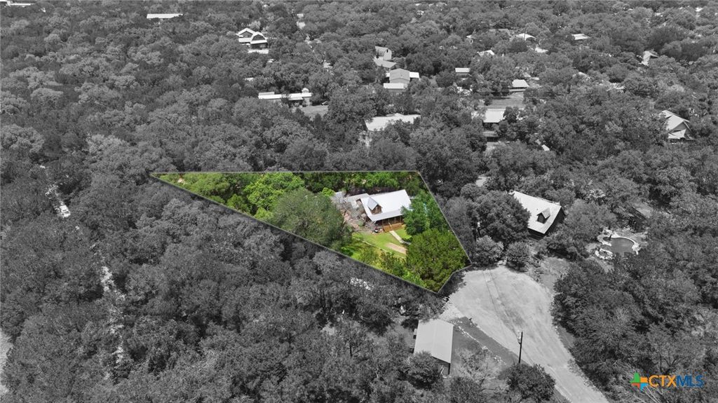 Photo of 117 Roundup Drive, Wimberley, TX 78676 (MLS # 615588)