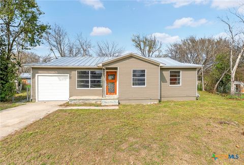 Photo of 2209 Patricia Circle, Killeen, TX 76543 (MLS # 607384)